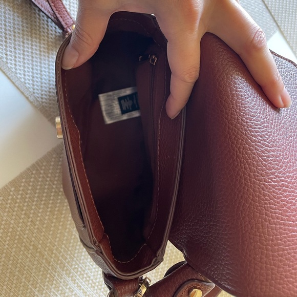 ❌SOLD❌ Small vegan leather bag - Picture 7 of 7